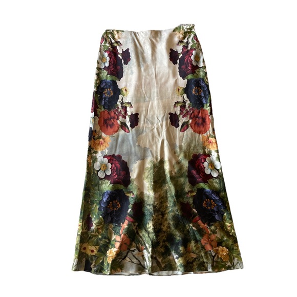 Alice + Olivia Maeve Floral Forest Slip Skirt in Forbidden Forest size 6 - Picture 4 of 10